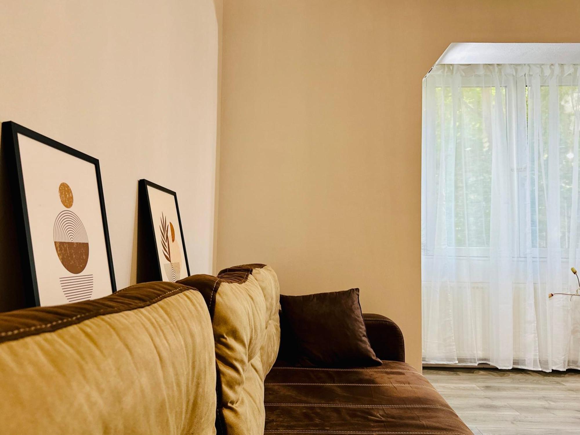 Joy City Stay Spacious Comfortable تيميشورا المظهر الخارجي الصورة